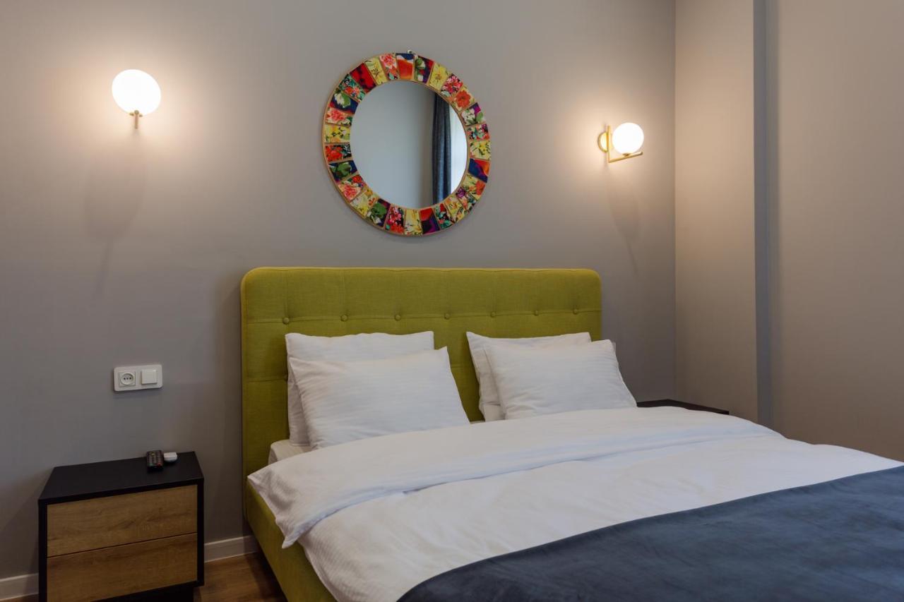 Hotel Lifetime Батуми Екстериор снимка