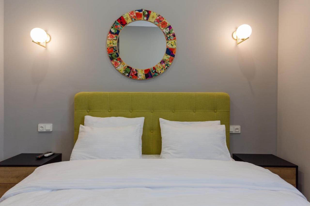 Hotel Lifetime Батуми Екстериор снимка