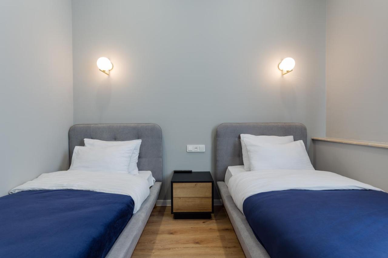 Hotel Lifetime Батуми Екстериор снимка